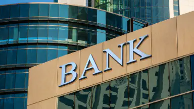 Historia bankowości mobilnej oraz bezpieczeństwo aplikacji bankowych